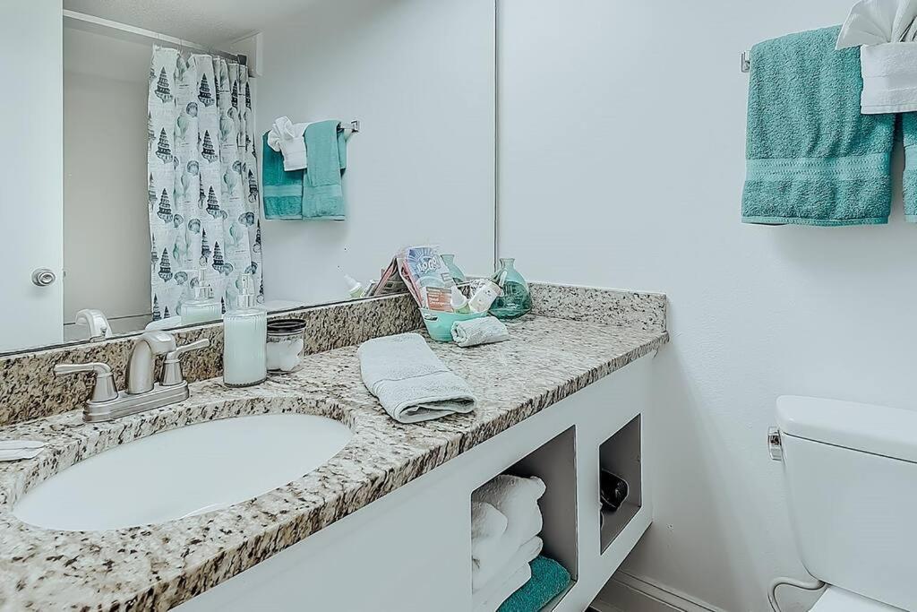 Ocean Front Comfy Condo W/Kitchen, Sleeps 4, Snowbird Paradise Myrtle Beach Esterno foto