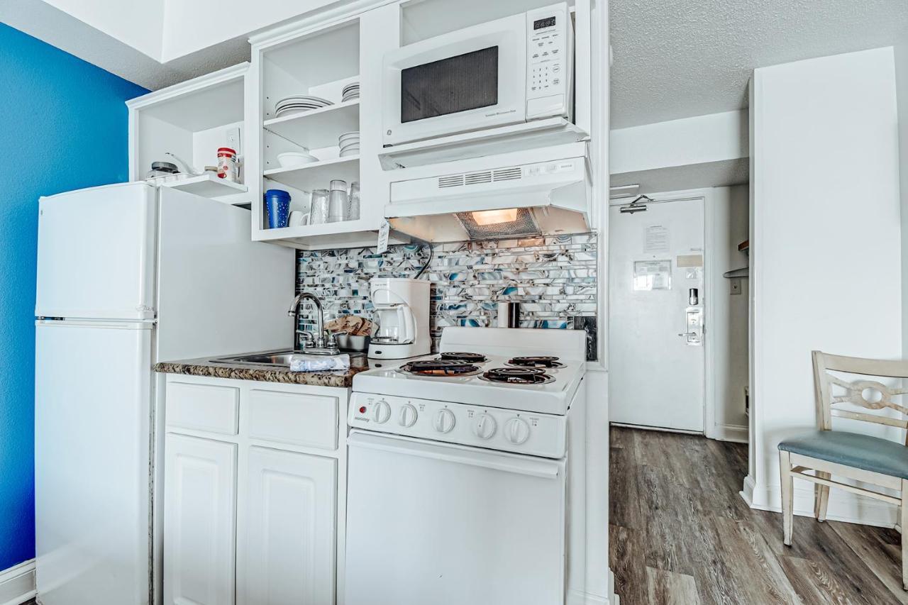 Ocean Front Comfy Condo W/Kitchen, Sleeps 4, Snowbird Paradise Myrtle Beach Esterno foto