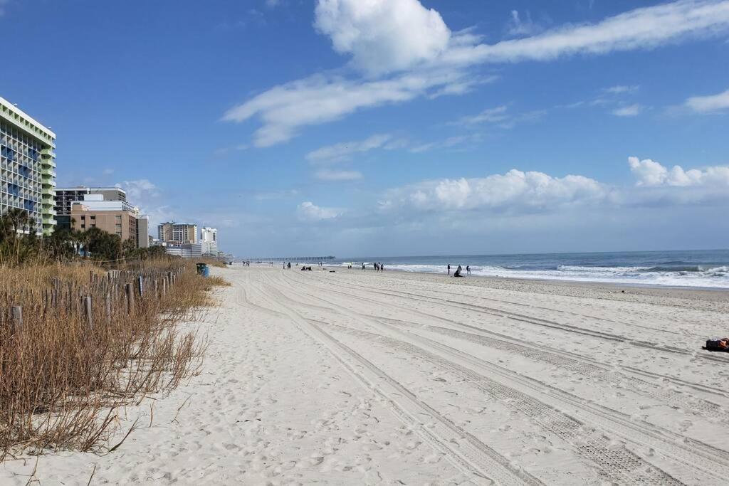 Ocean Front Comfy Condo W/Kitchen, Sleeps 4, Snowbird Paradise Myrtle Beach Esterno foto