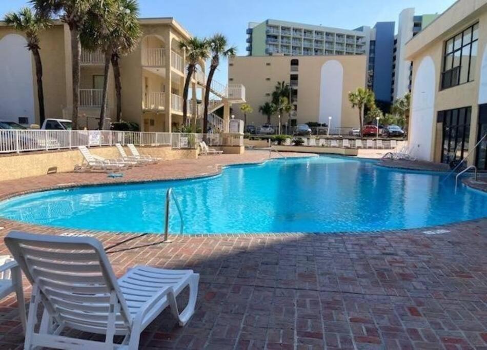 Ocean Front Comfy Condo W/Kitchen, Sleeps 4, Snowbird Paradise Myrtle Beach Esterno foto